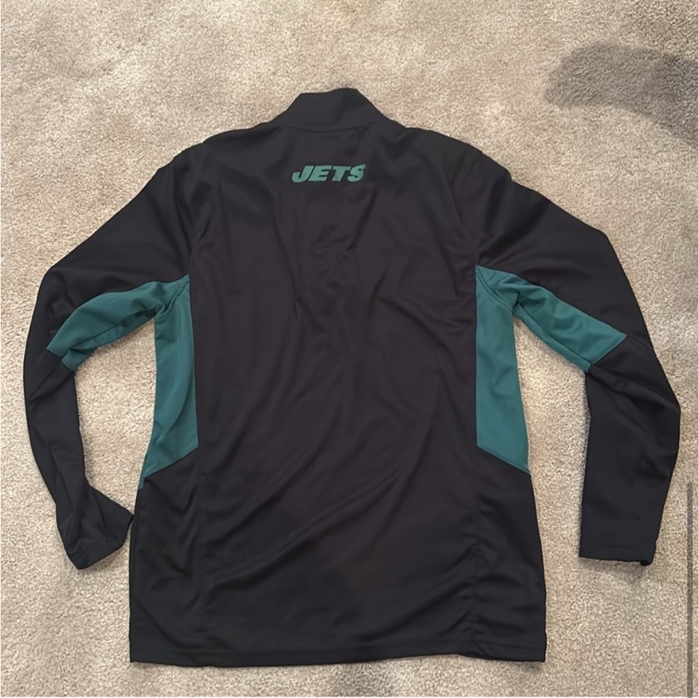 Black and Green Jets Pullover - Picture 6 of 6